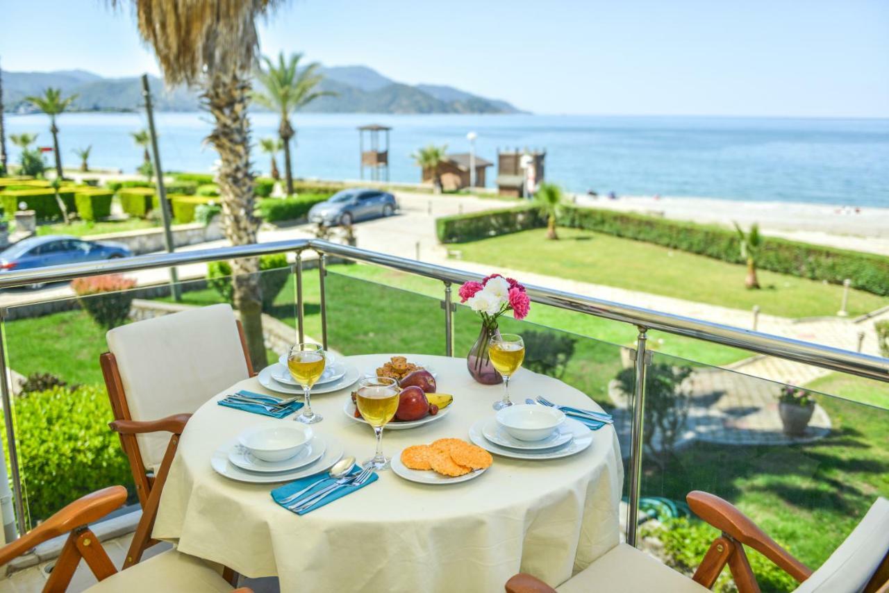 Saros Apartments Calis Beach Fethiye Exteriör bild